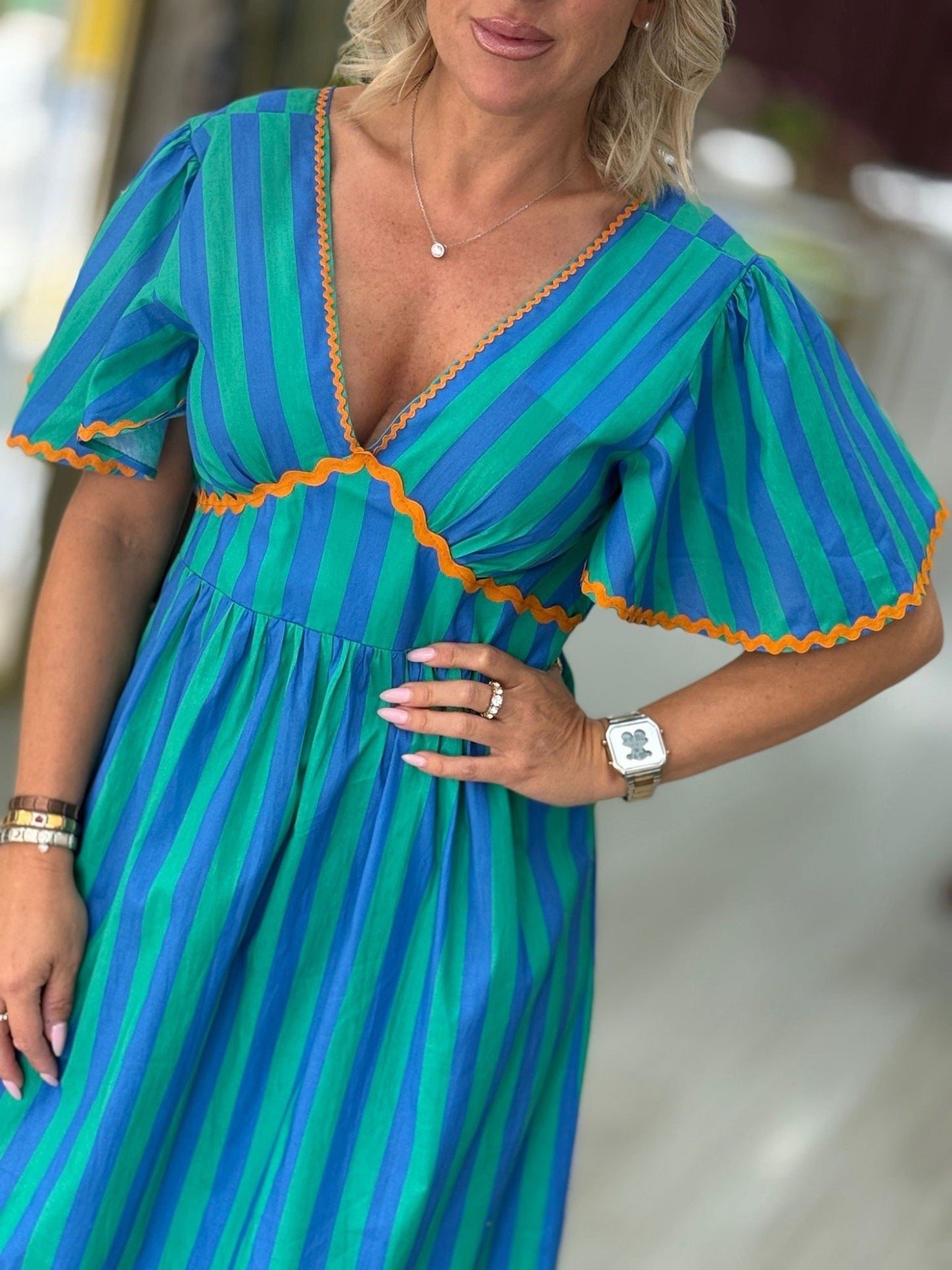 Vestido comprido riscas