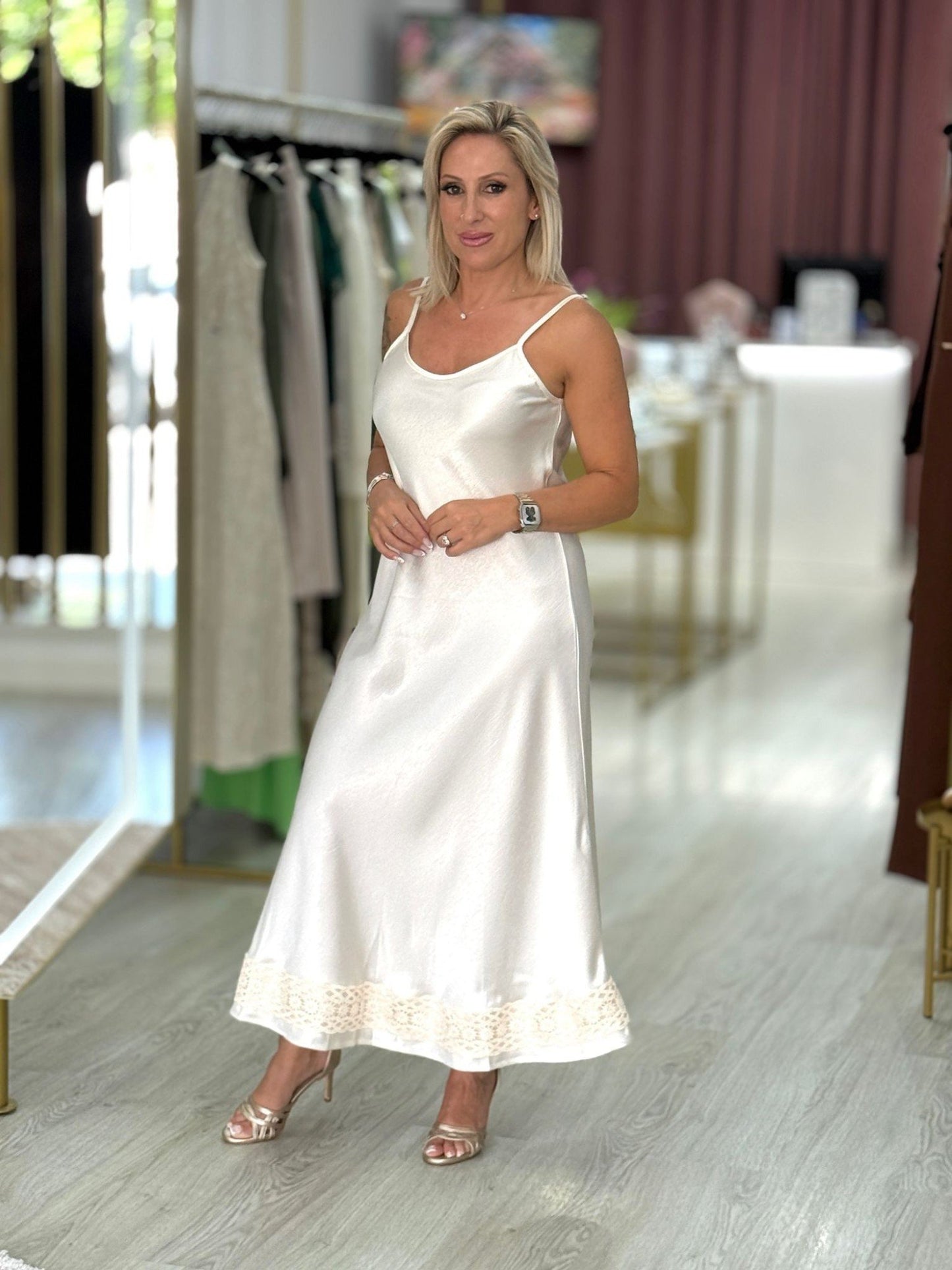 Vestido acetinado
