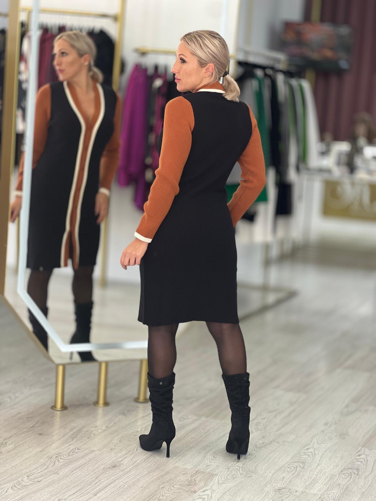 Vestido com contrastes preto