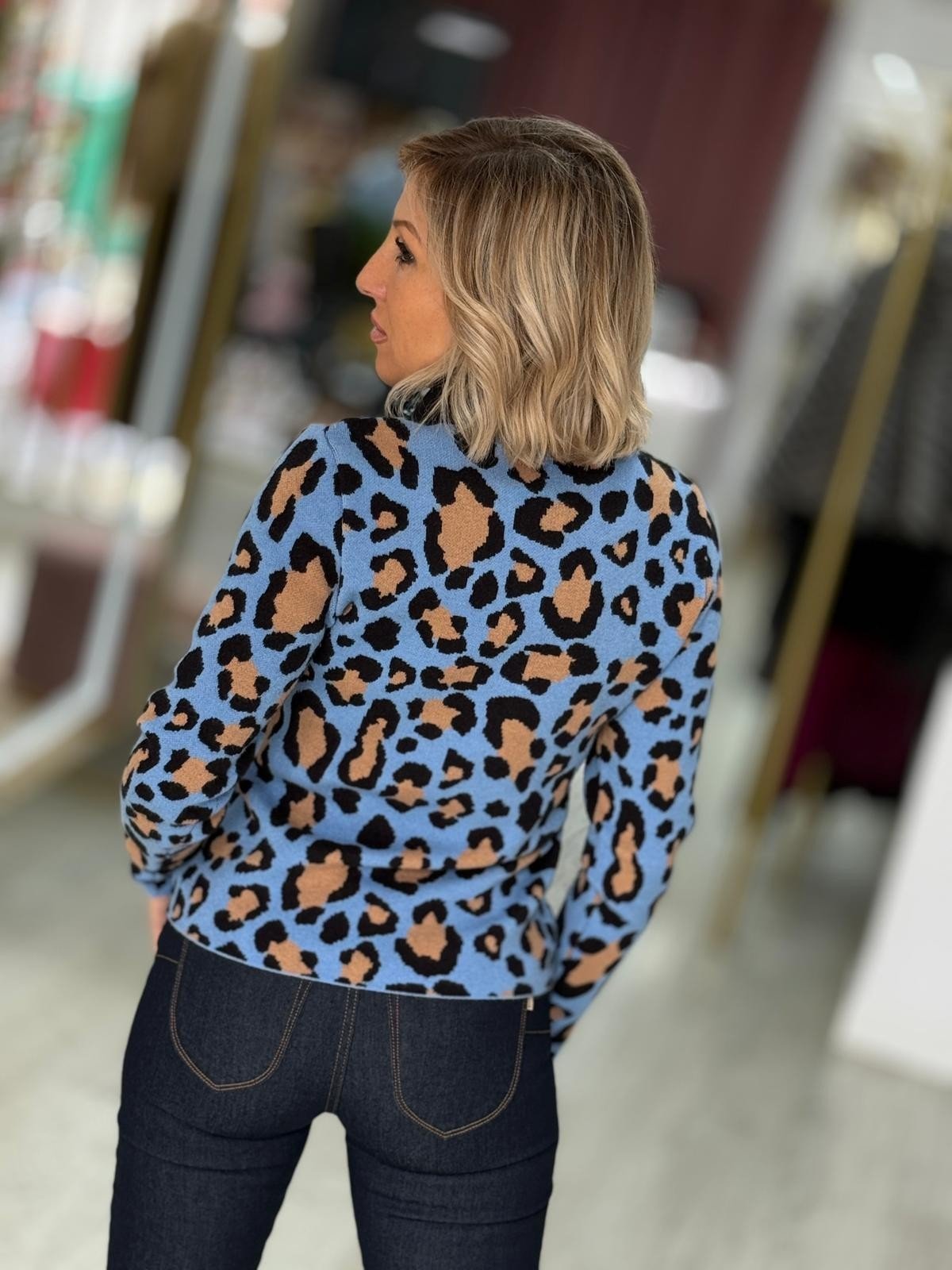 Camisola gola polo print leopardo