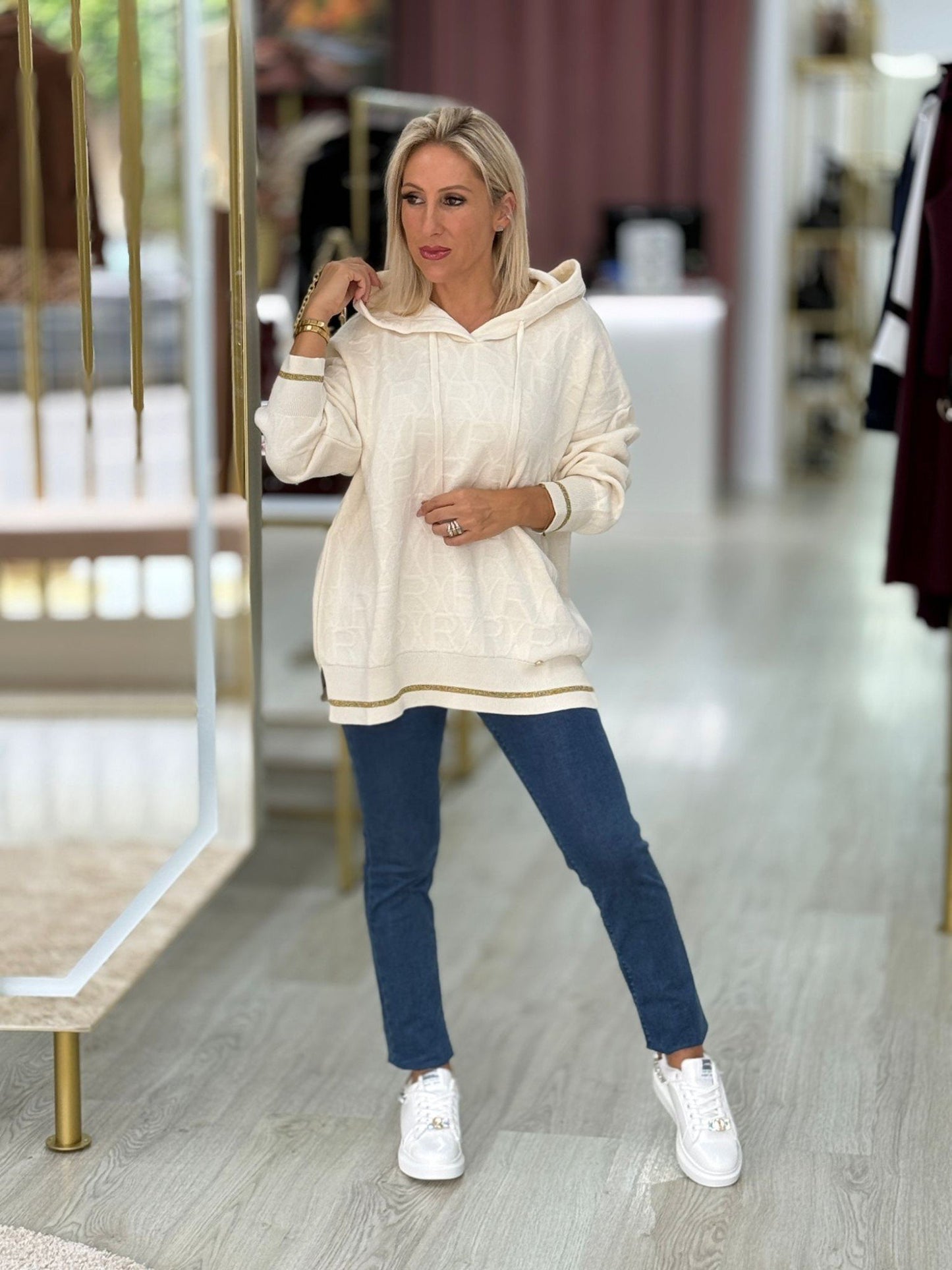 Camisola com relevos