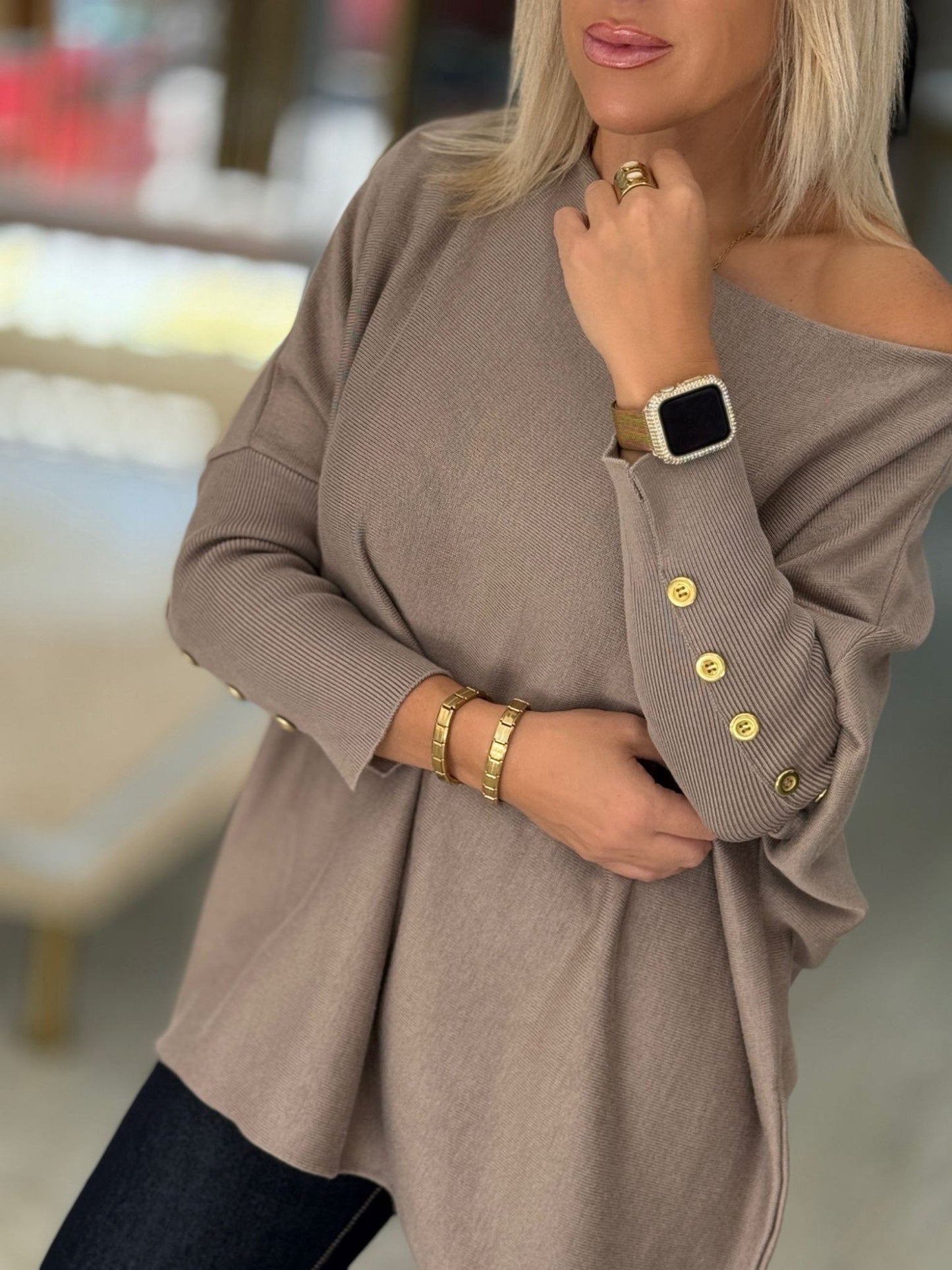 Camisola oversize com botões