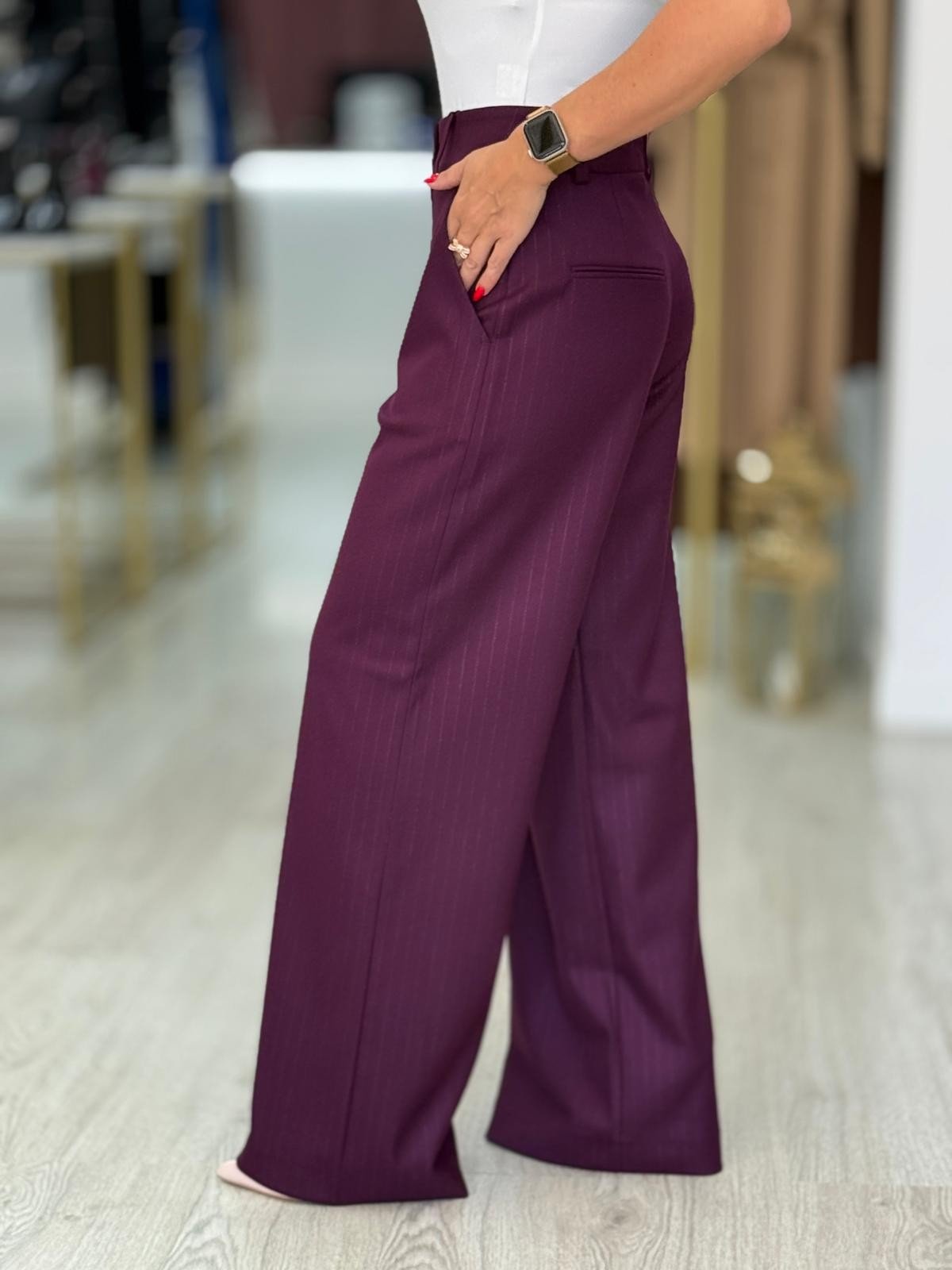 Calça clássica com brilho