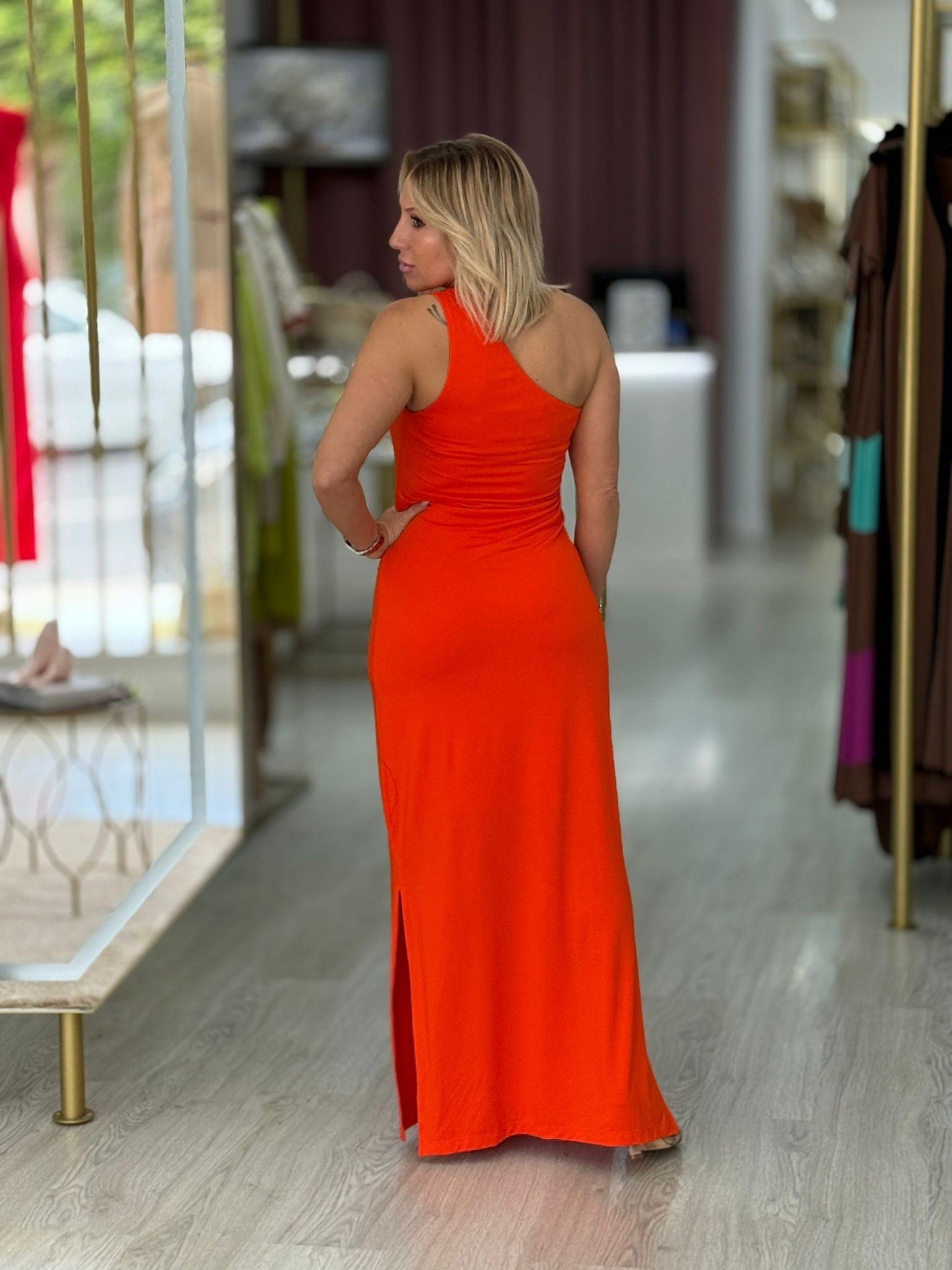 Vestido comprido de um ombro (+ cores)