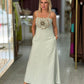 Vestido com maxi flor (+ cores)