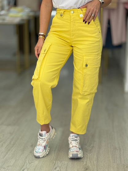 Calças slouchy com bolsos