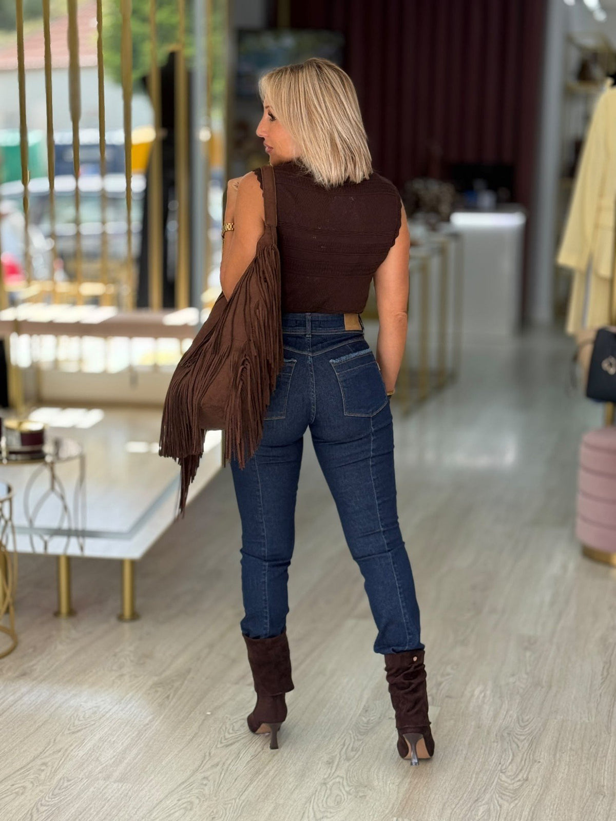 Calças Slim Medium Waist