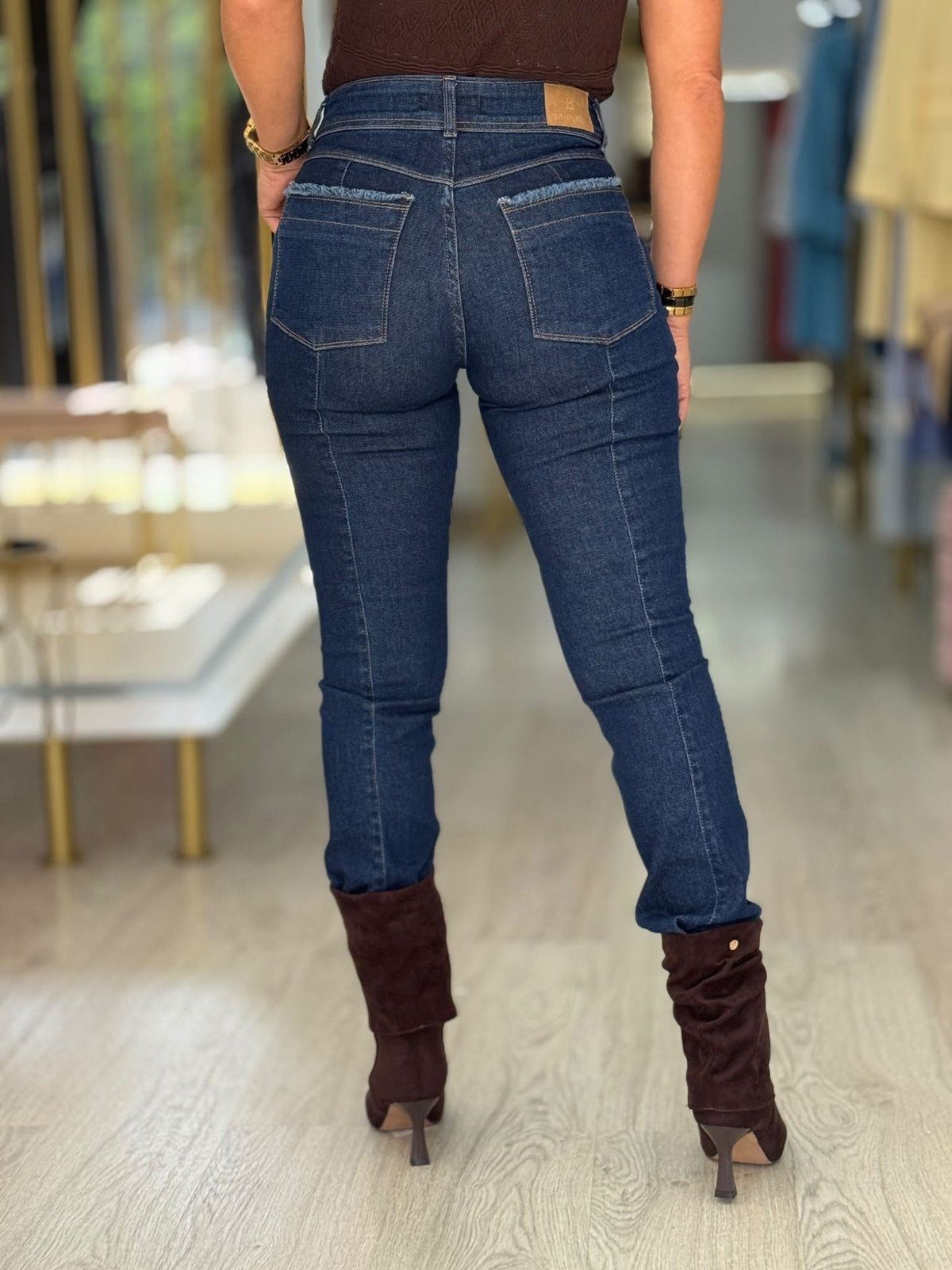 Calças Slim Medium Waist