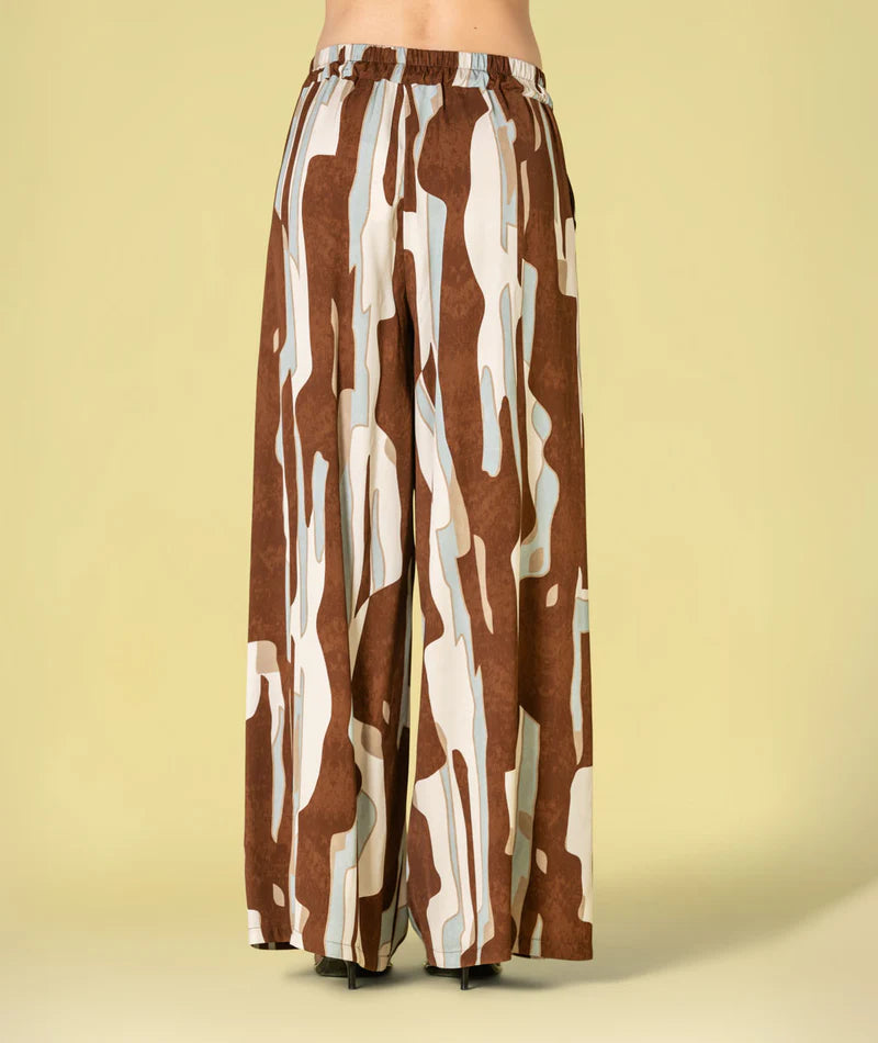 Calças com padrão geométrico