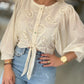 Blusa bordado inglês com botões