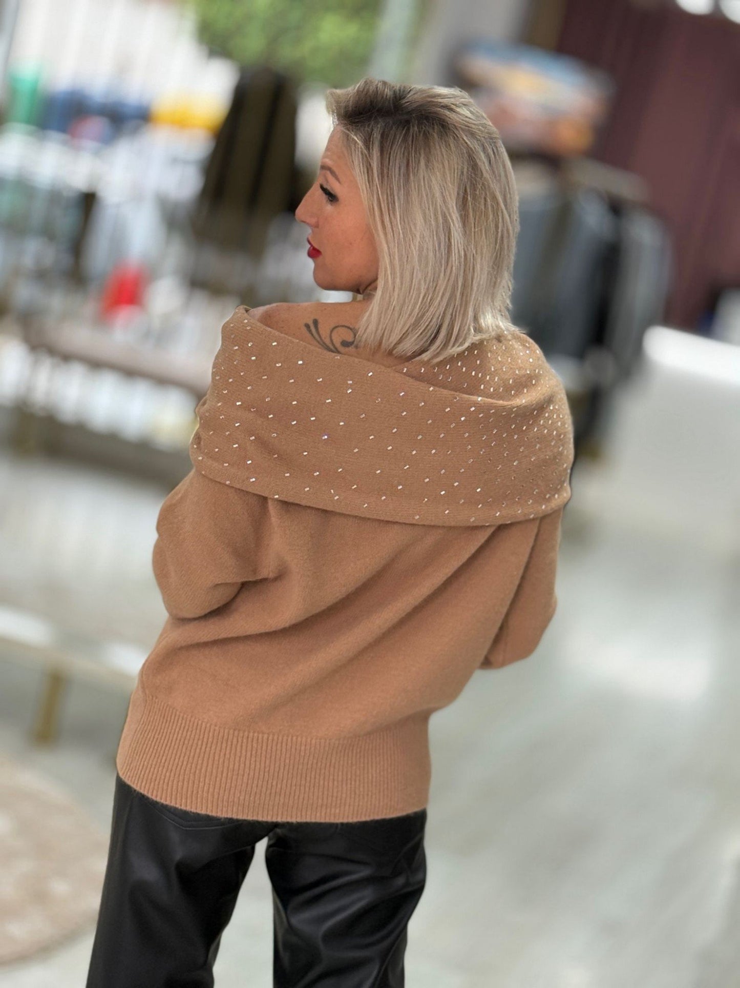 Camisola gola brilhos (+ cores)