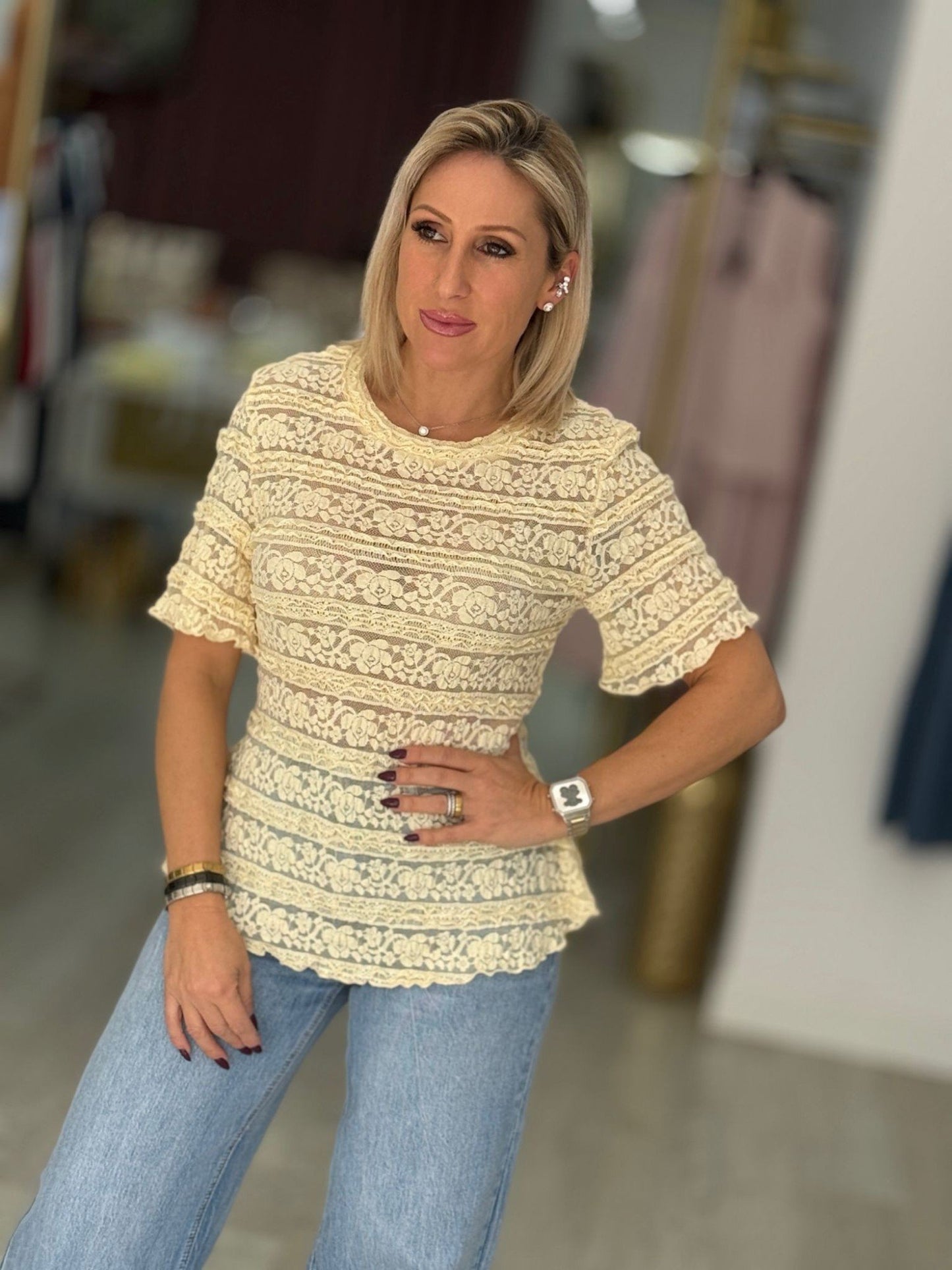 Camisola em renda (+ cores)