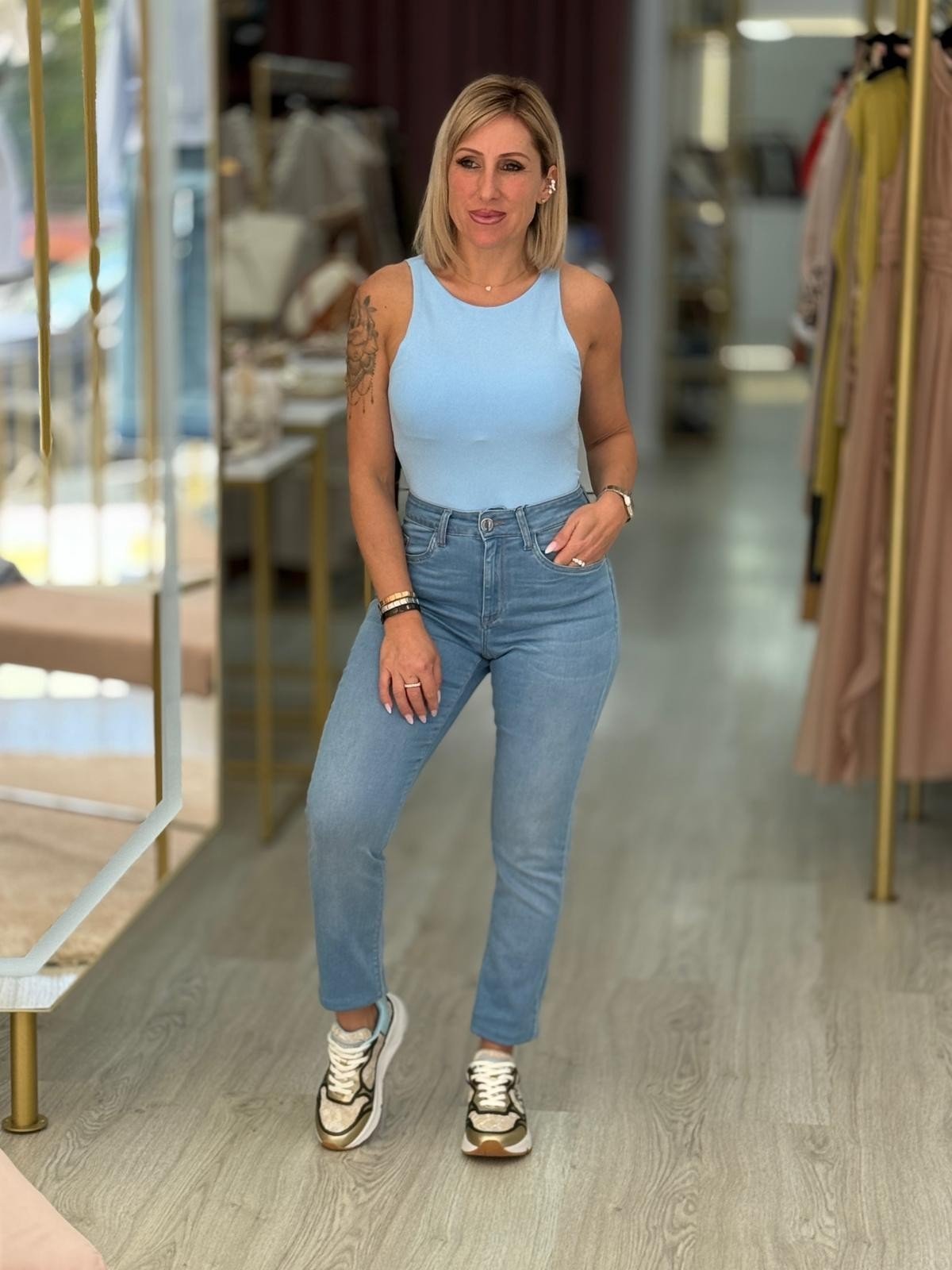 Body (+ cores)