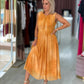 Vestido midi plissado