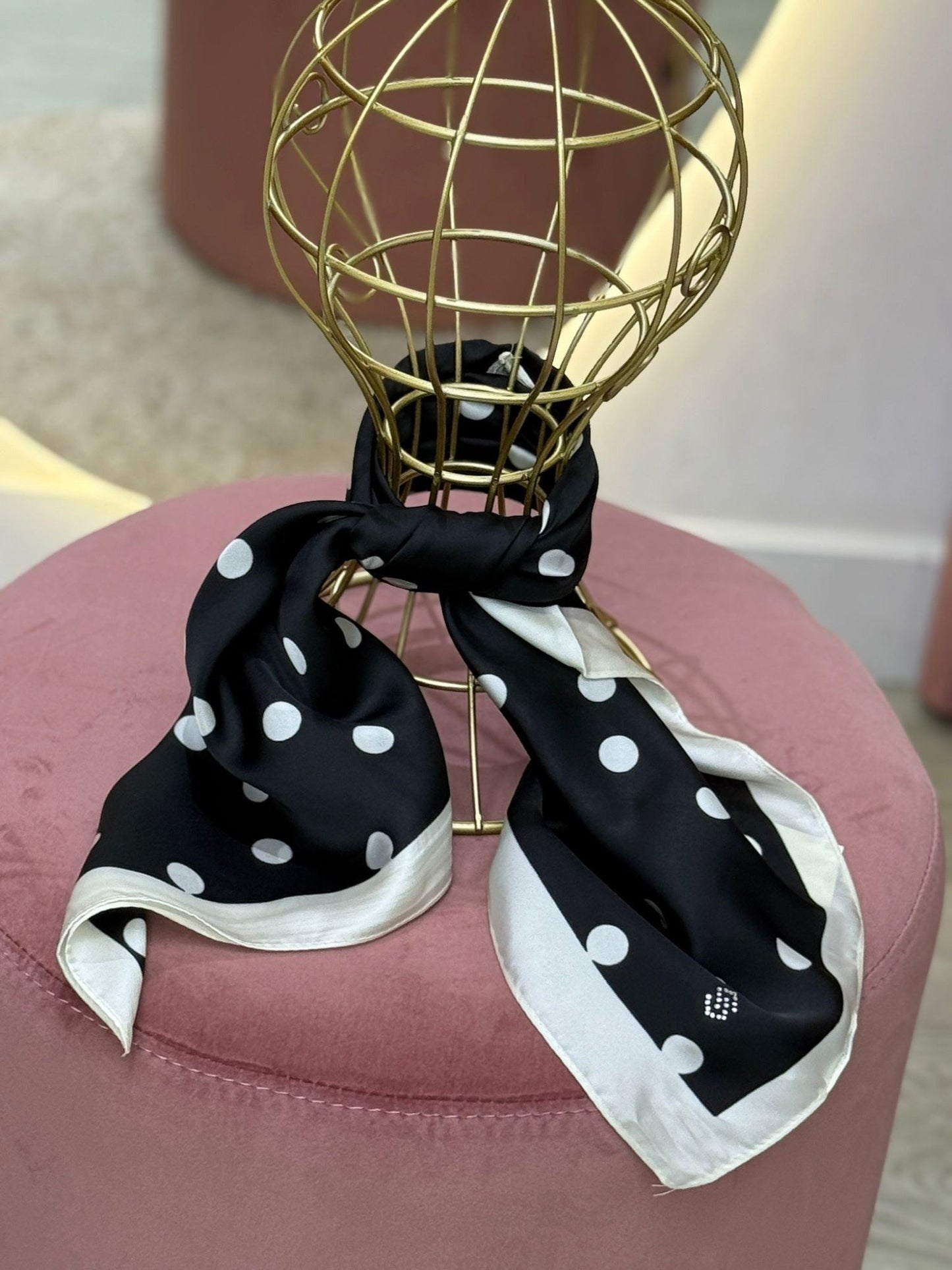 Lenço bolinhas (+ cores)