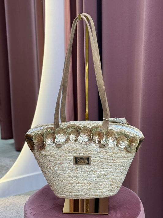 Cesta com brilhantes