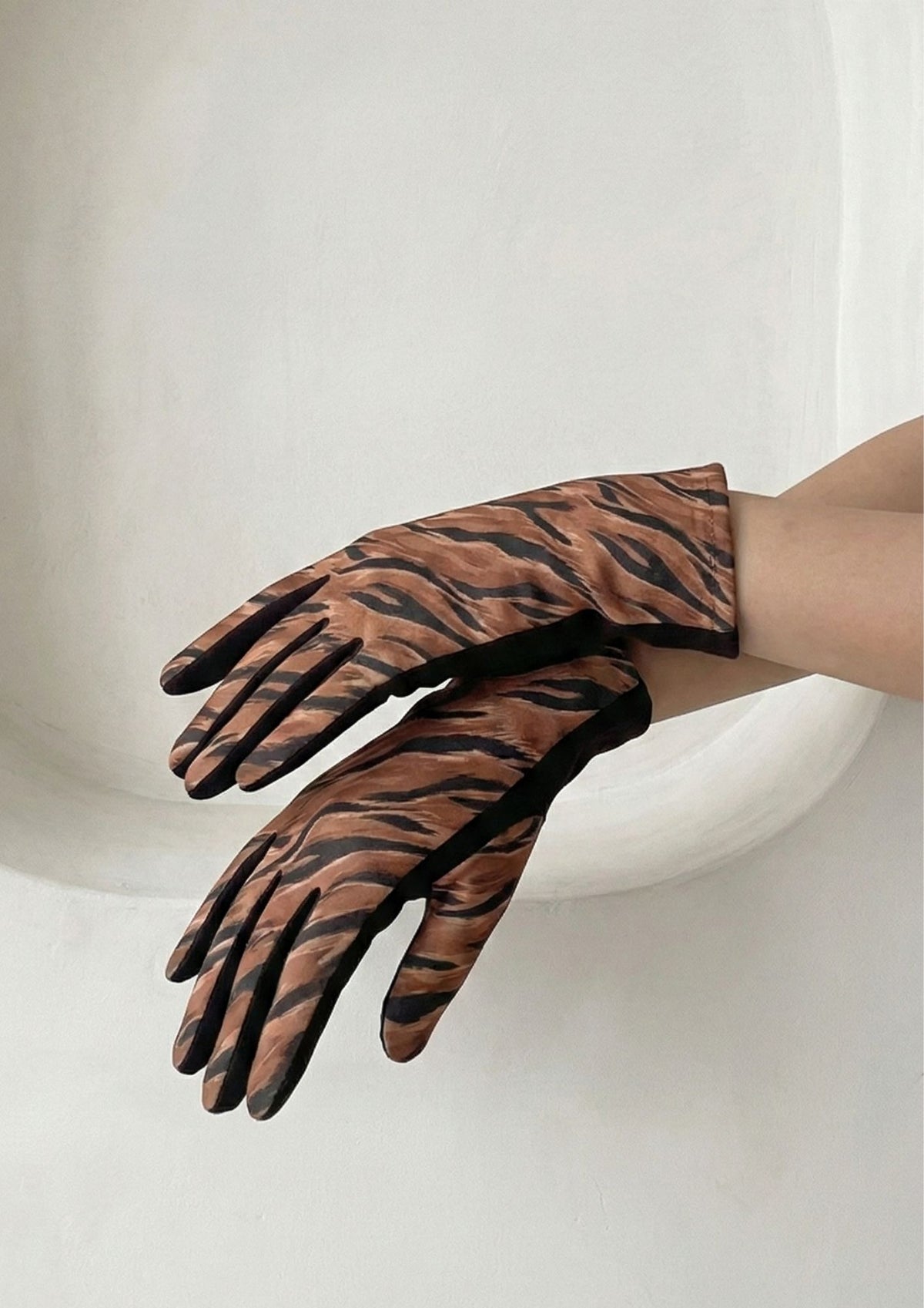 Luvas com estampado animal