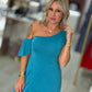 Vestido decote assimétrico