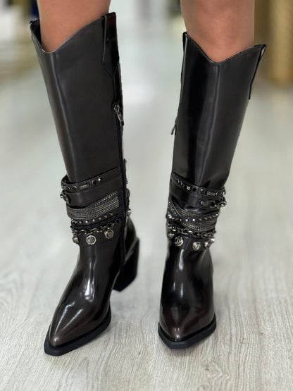 Bota cano alto