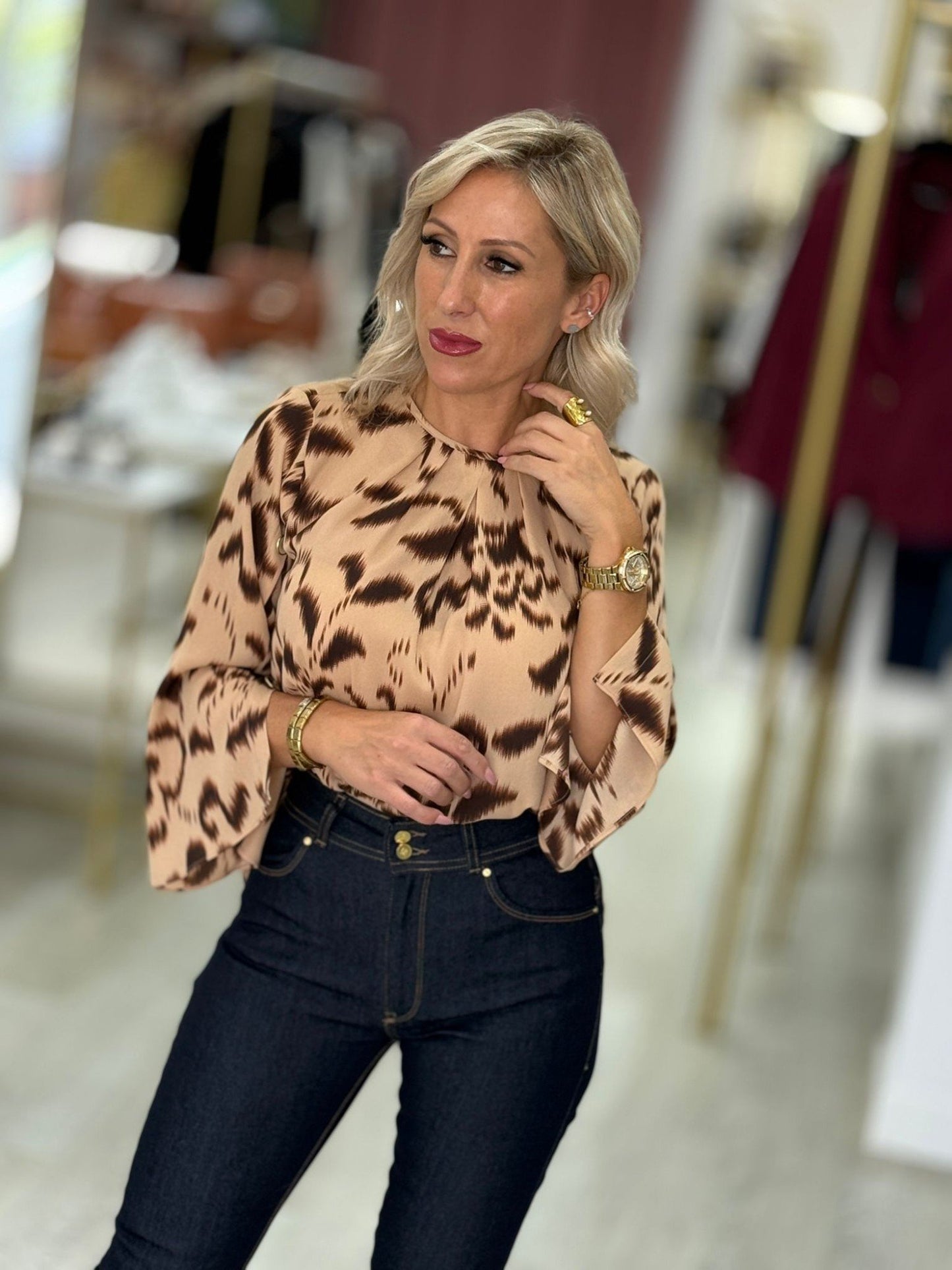Túnica botões estampado botânico