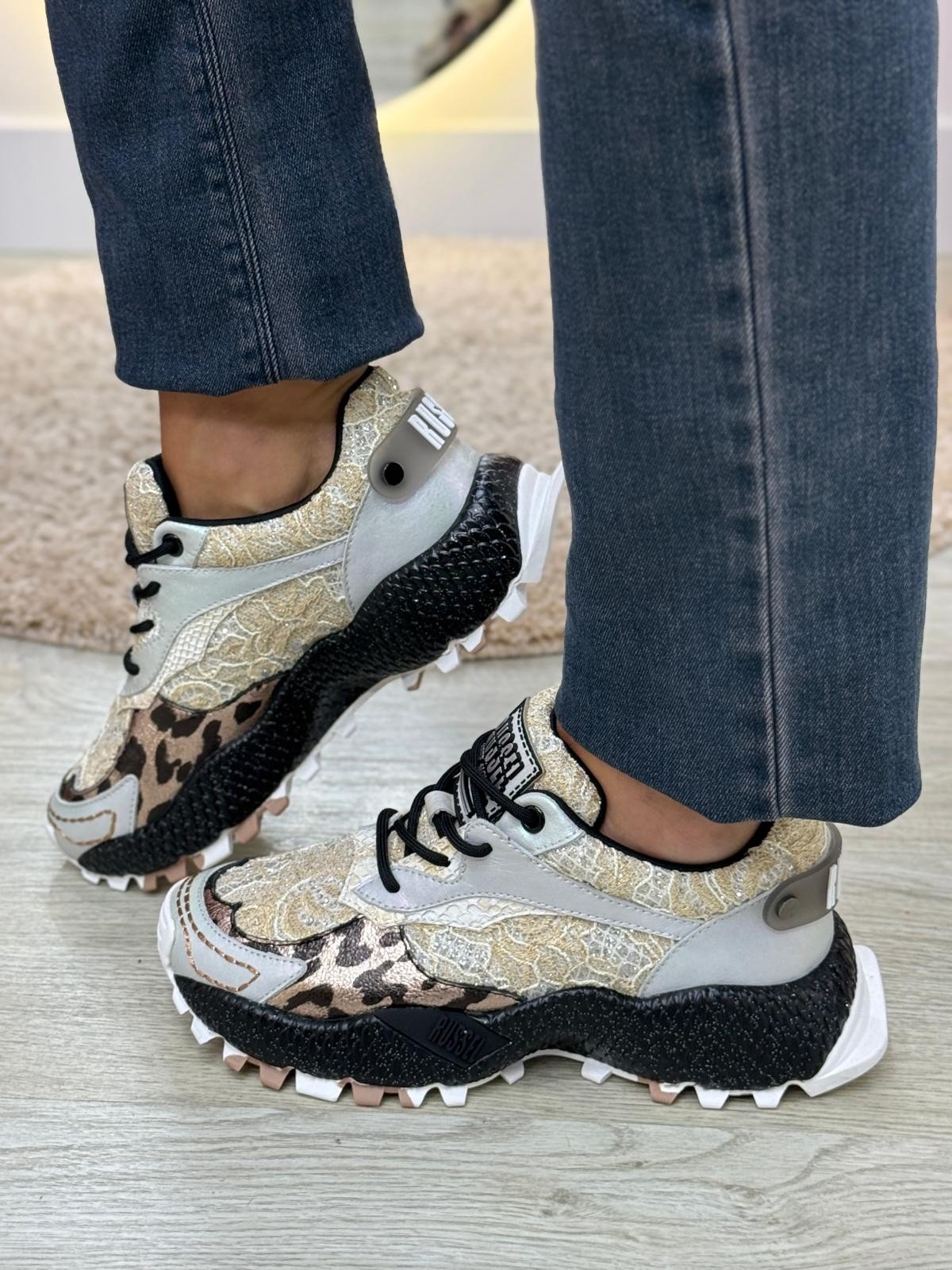 TÉNIS JANE BEIGE