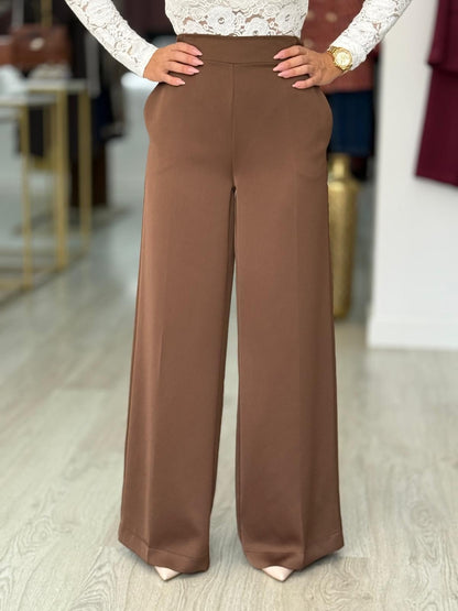 Calça wide leg acetinada