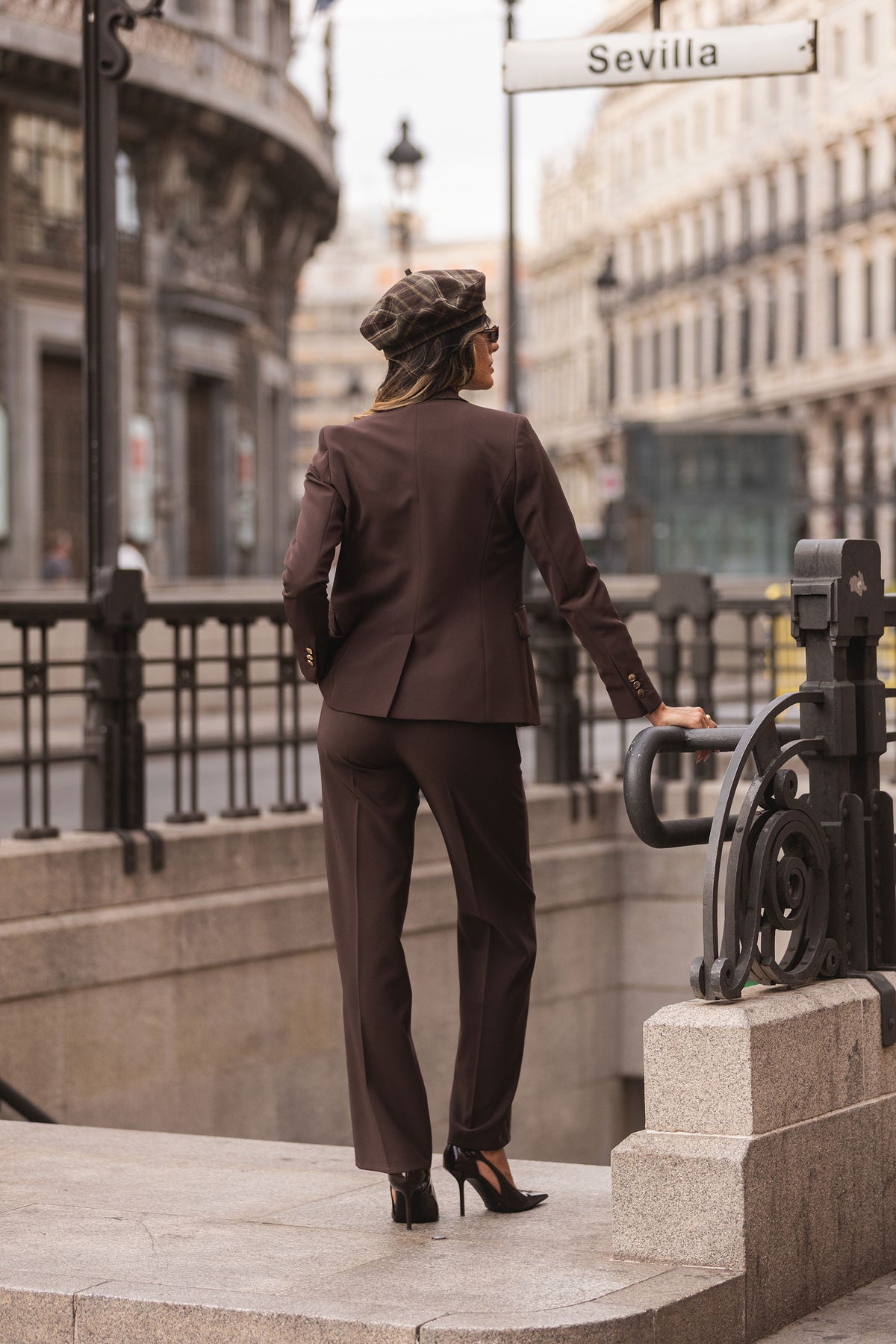 Calça clássica straight LEONOR