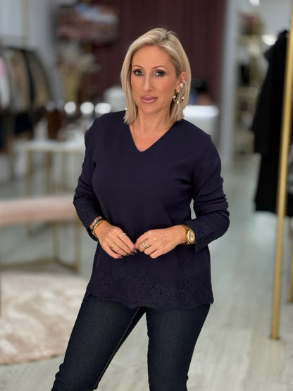 Camisola de malha com detalhe em renda (+ cores)