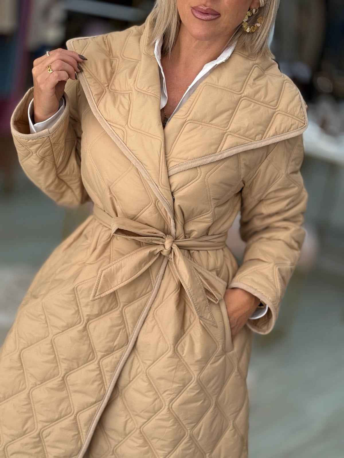 Parka comprida acolchoada com cinto (+ cores)