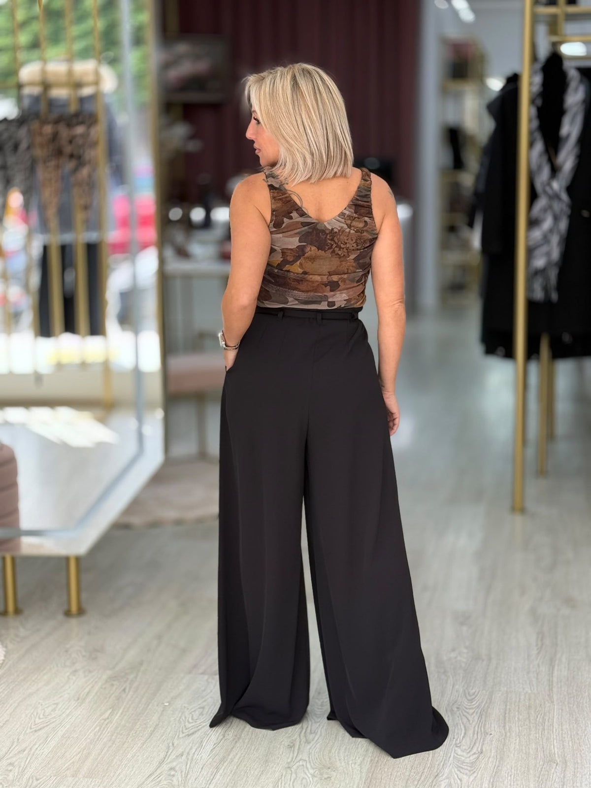 Calças wide leg