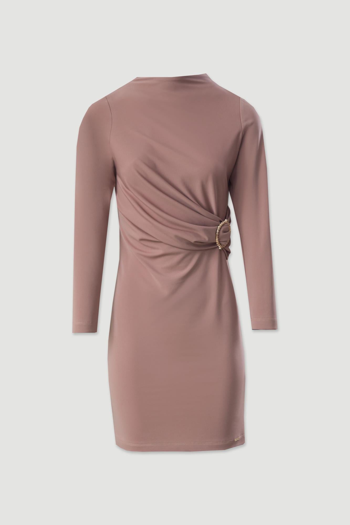 Vestido de malha cintado com aplicação dourada