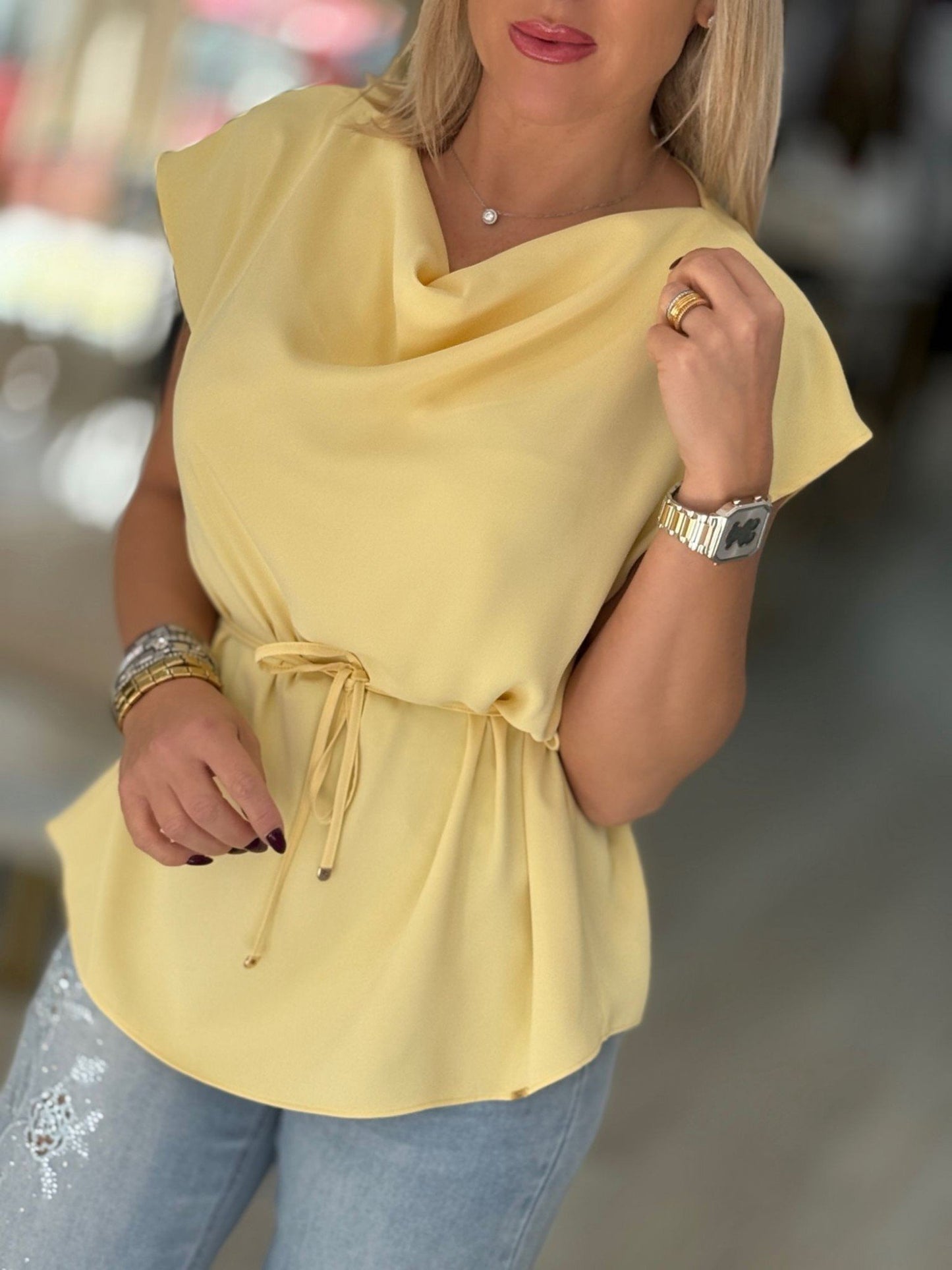 Top com cinto fino ajustável (+ cores)