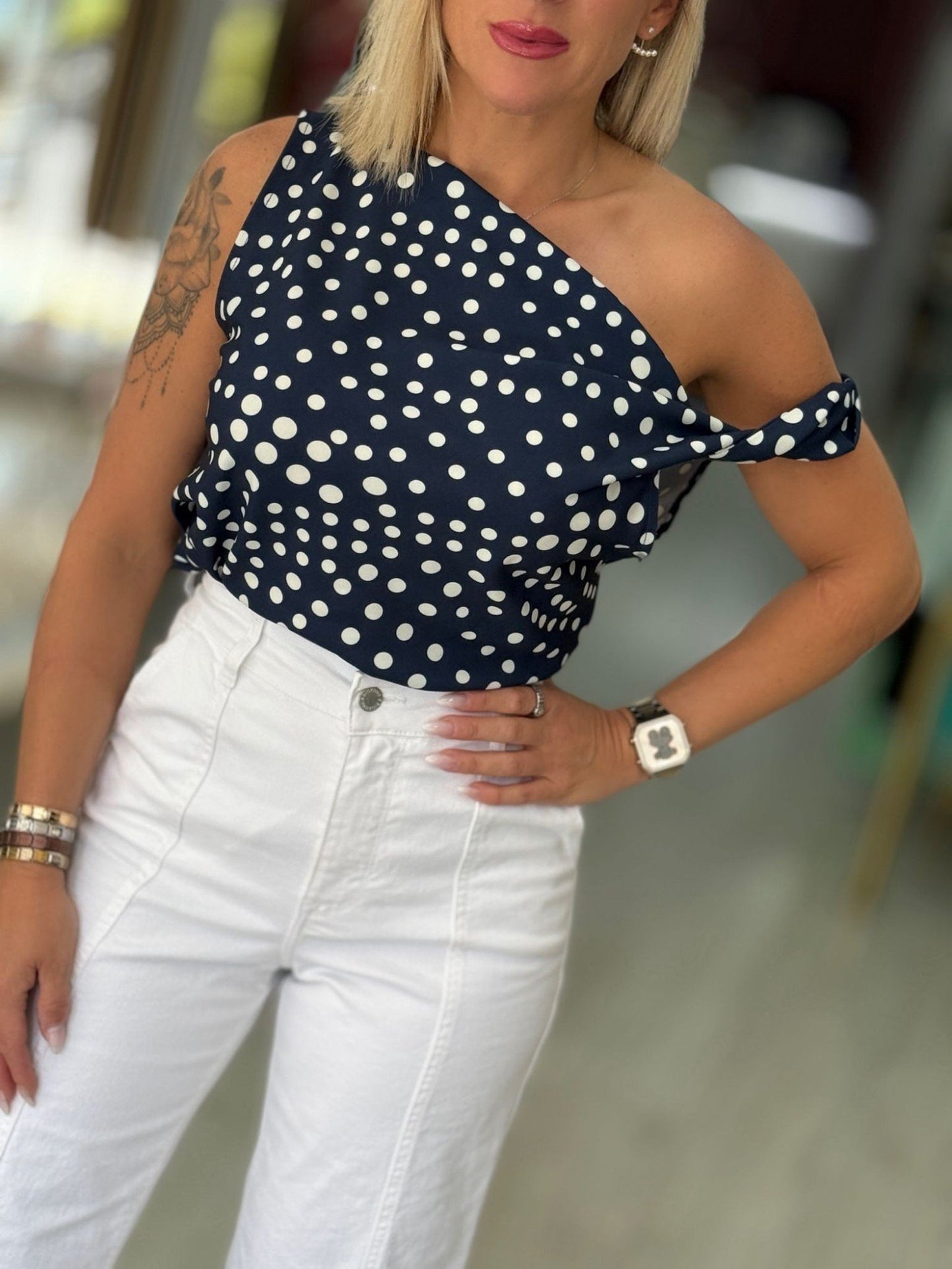 Top fluido de bolinhas com drapeado (+ cores)