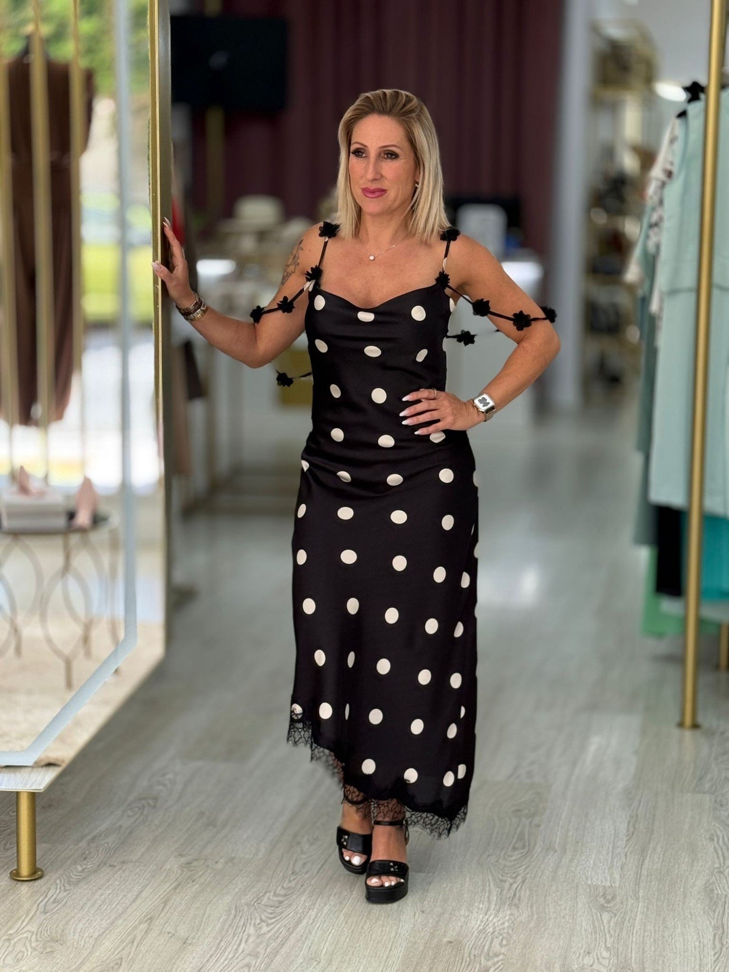 Vestido bolinhas