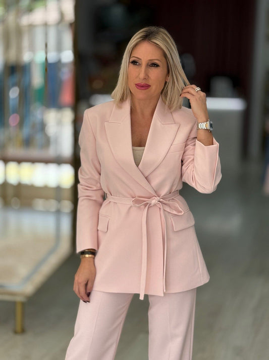 Blazer clássico com cinto