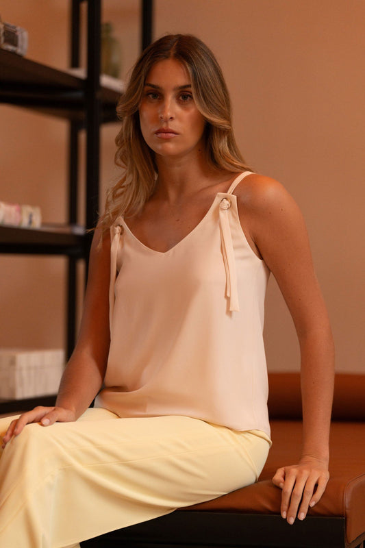 Top fluido de alças com detalhe ajustável (+ cores)