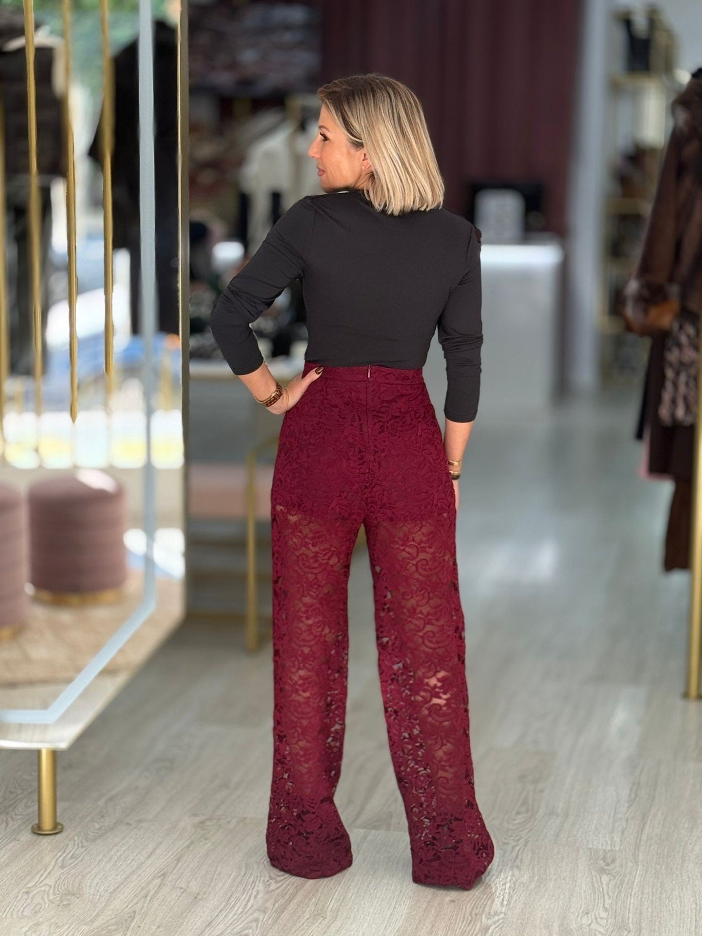 Calças em Renda com Forro (+ cores)