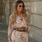 Camisa estampada animal em cetim