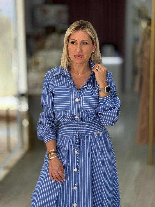 Camisa Cropped às Riscas