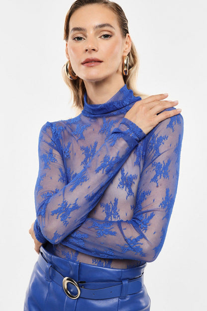 Camisola rendada (+ cores)