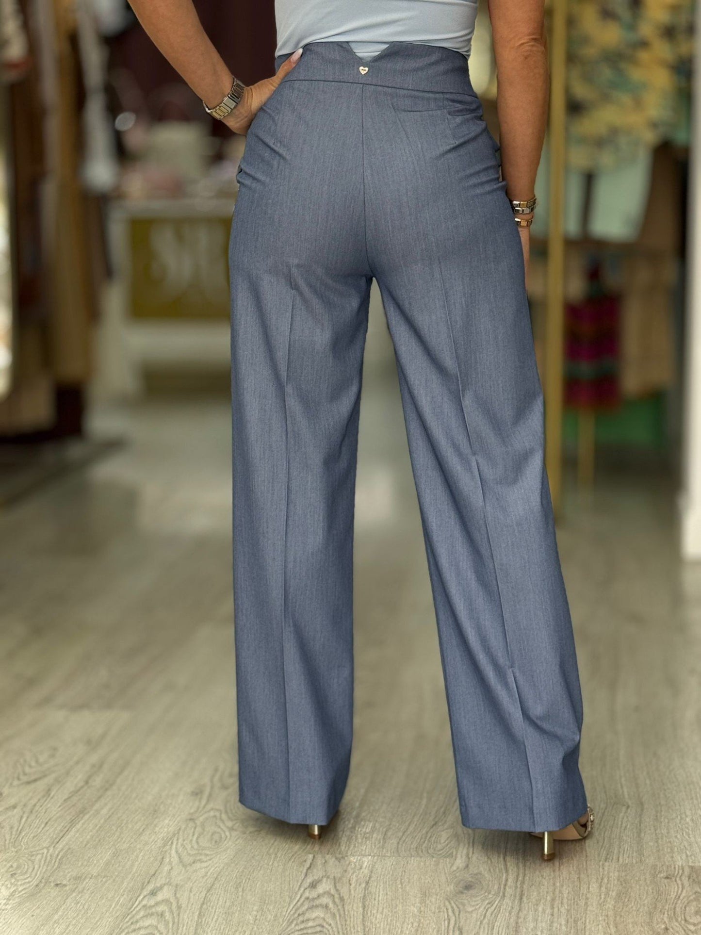 Calças azul denim pala dupla