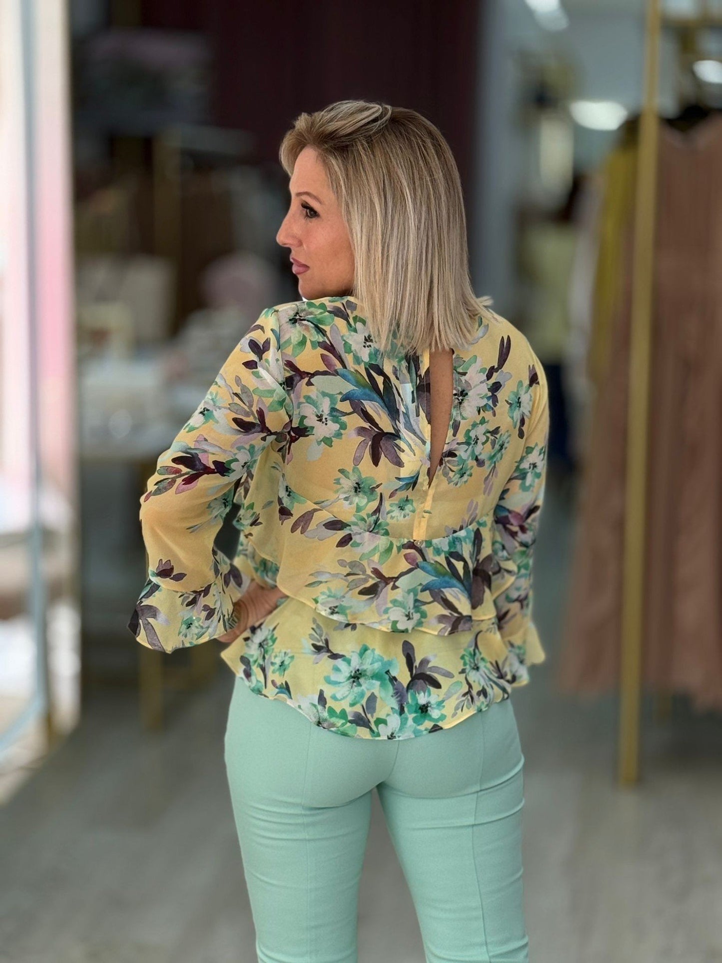 Túnica camadas estampado botânico