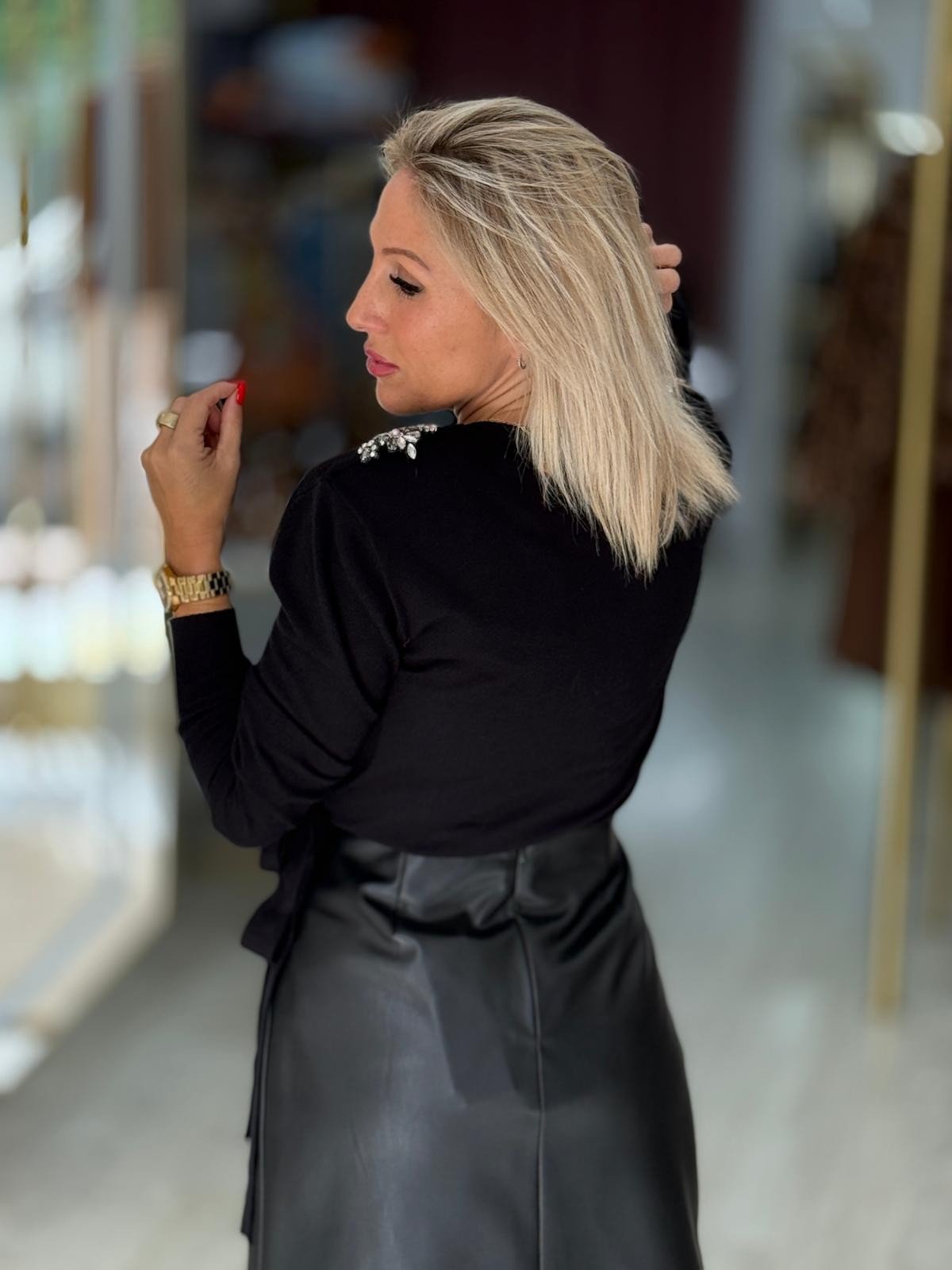 Camisola de trespasse com pedraria