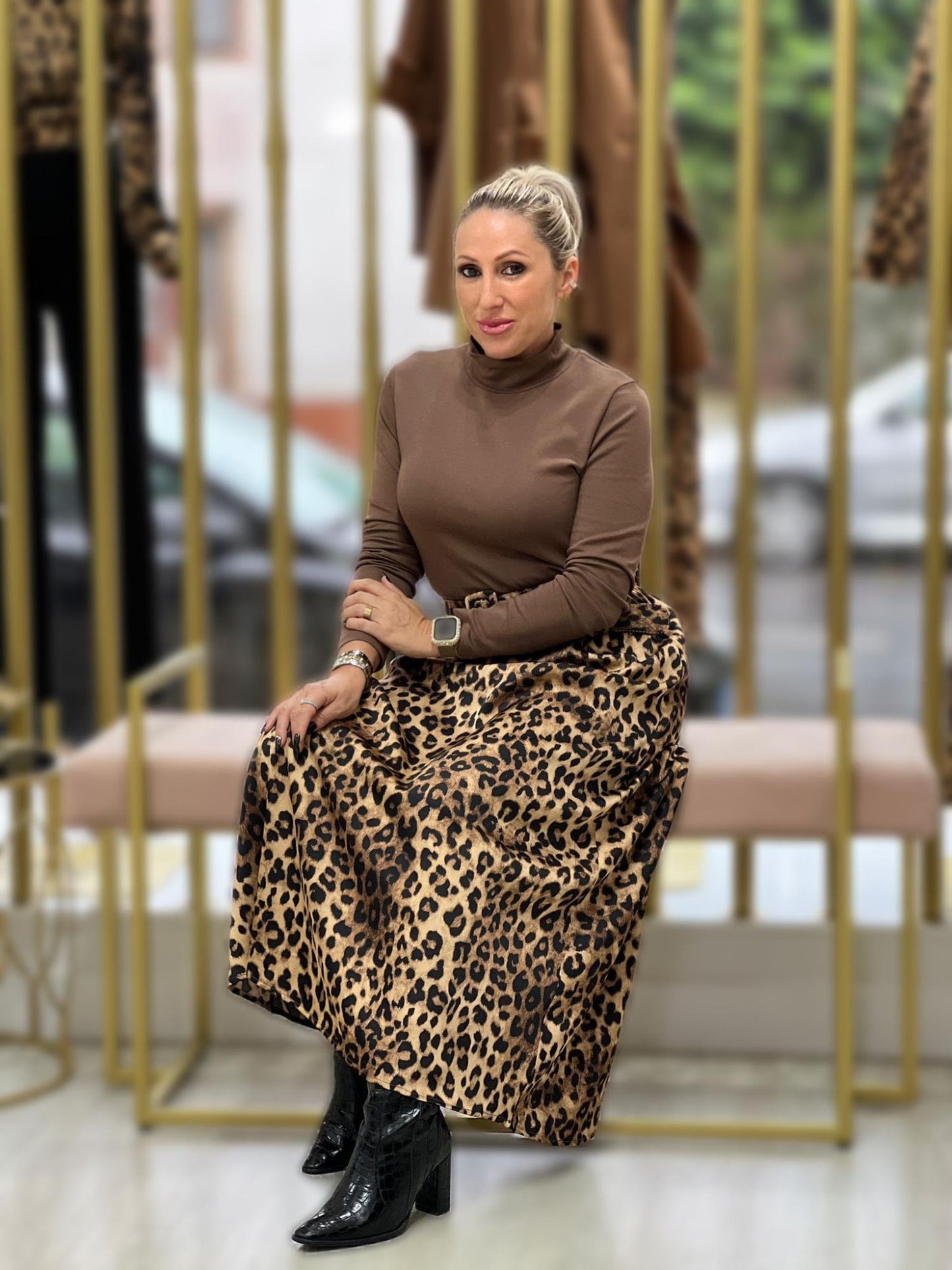 Vestido comprido com animal print