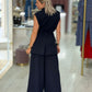 Calça curta wide leg com pregas frontais