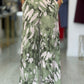 Calça wide leg estampada em tecido fluido