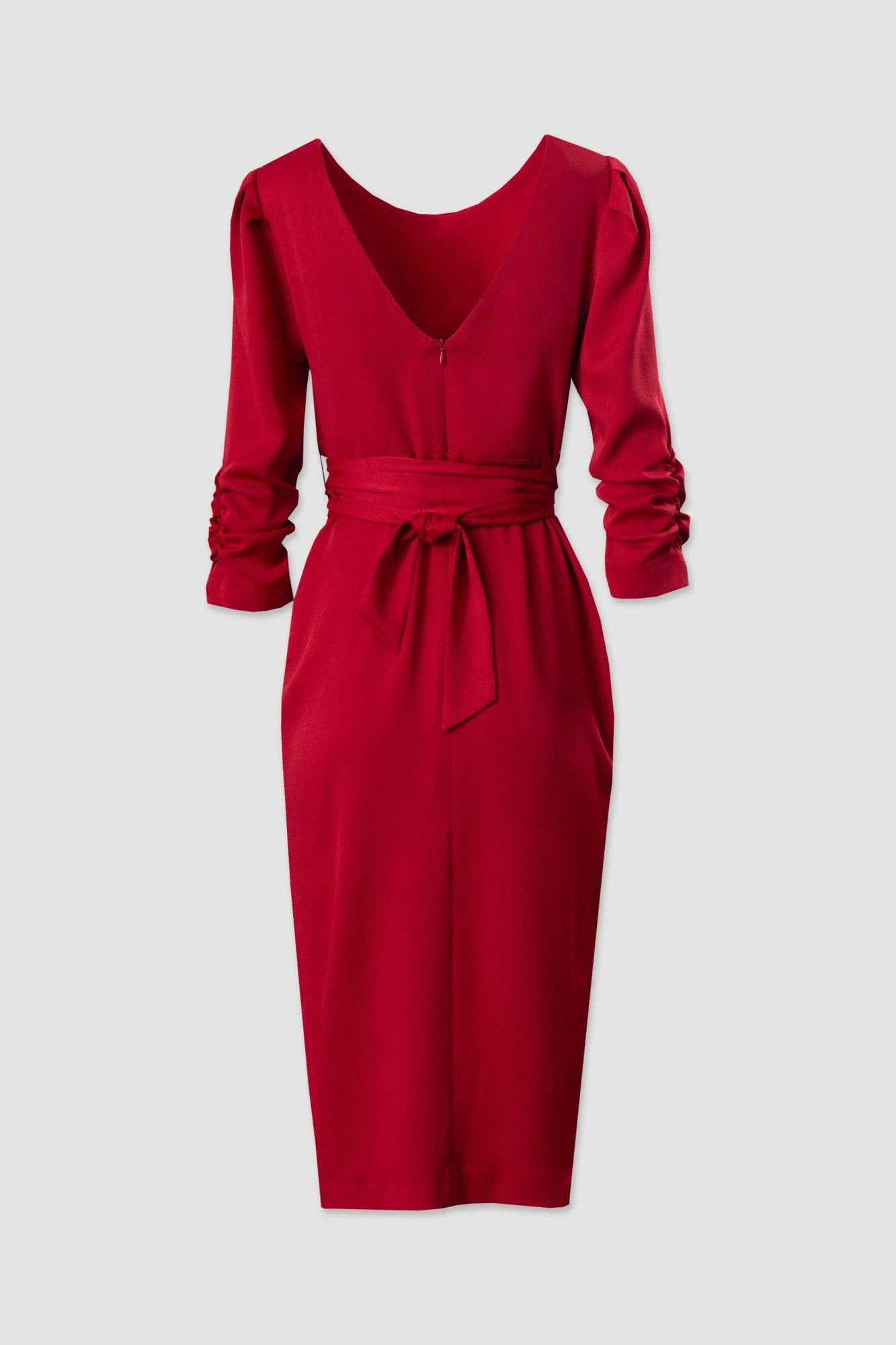 Vestido midi com nó frontal e decote em V nas costas