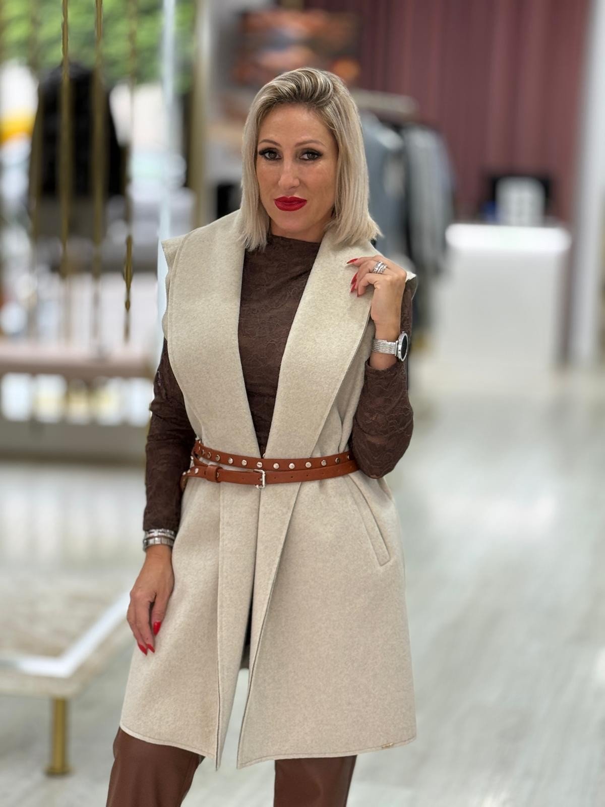 Colete longo com gola ampla (+ cores)