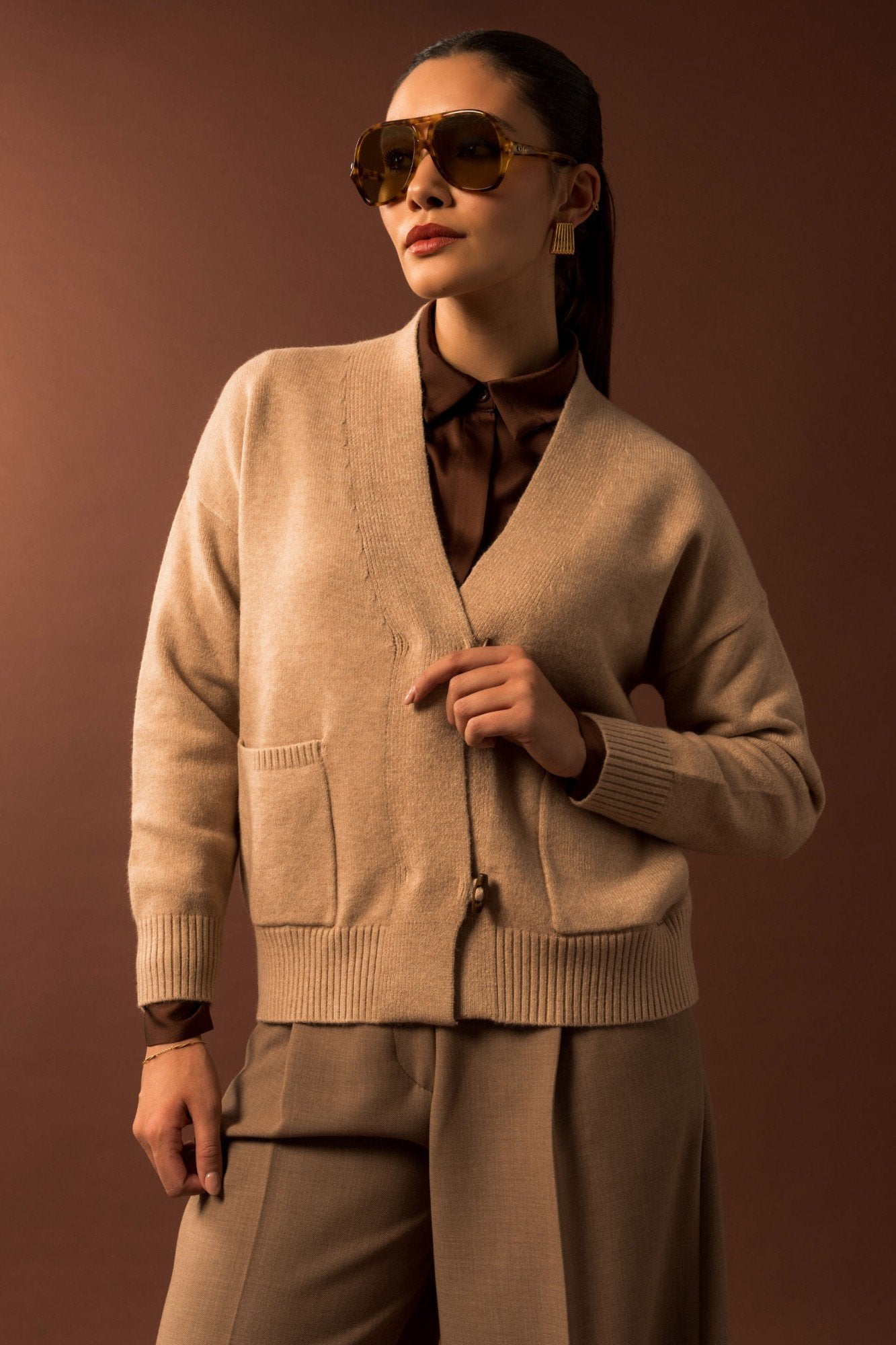 Casaco de malha com bolsos frontais (+ cores)