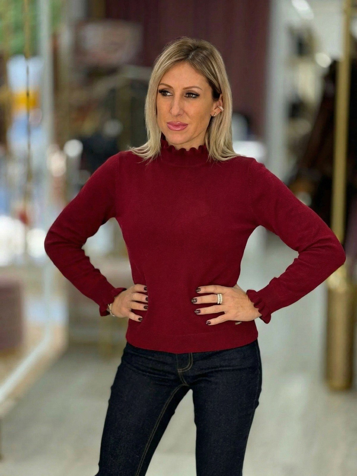 Camisola de malha com gola ondulada (+ cores)